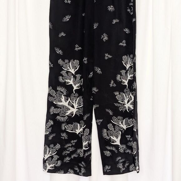 Tucker NYC Camilla Pant Silhouette Floral Woodcut in Silk Crepe de Chine Black - Picture 8 of 9